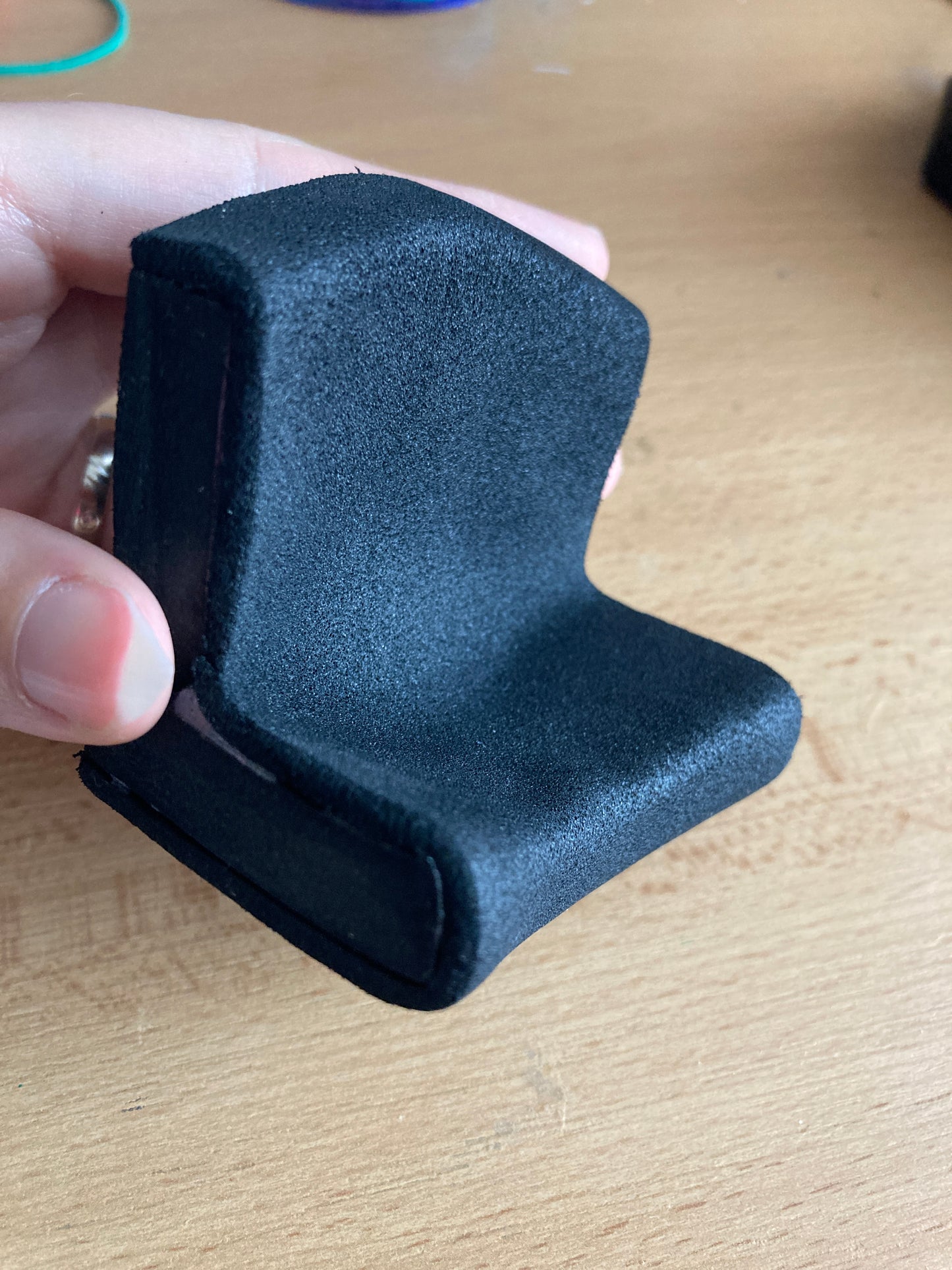 Jaw stopping chinrest / ideal for resin or other sturdy fursuit head bases