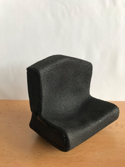 Jaw stopping chinrest / ideal for resin or other sturdy fursuit head bases