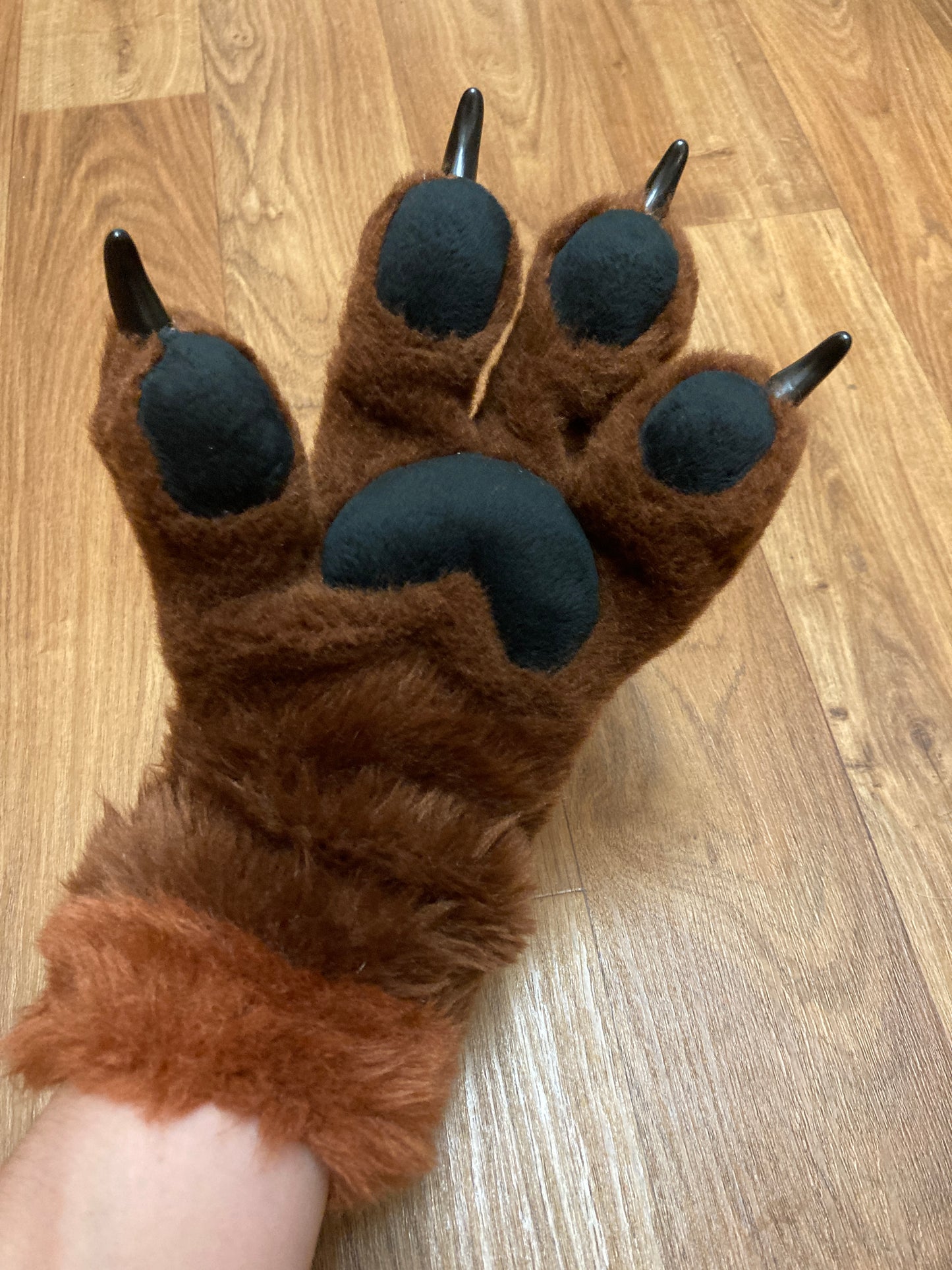 DIY Toony Slim four fingered Fox Paw PDF Pattern / ideal for a canine fursuit and cosplay