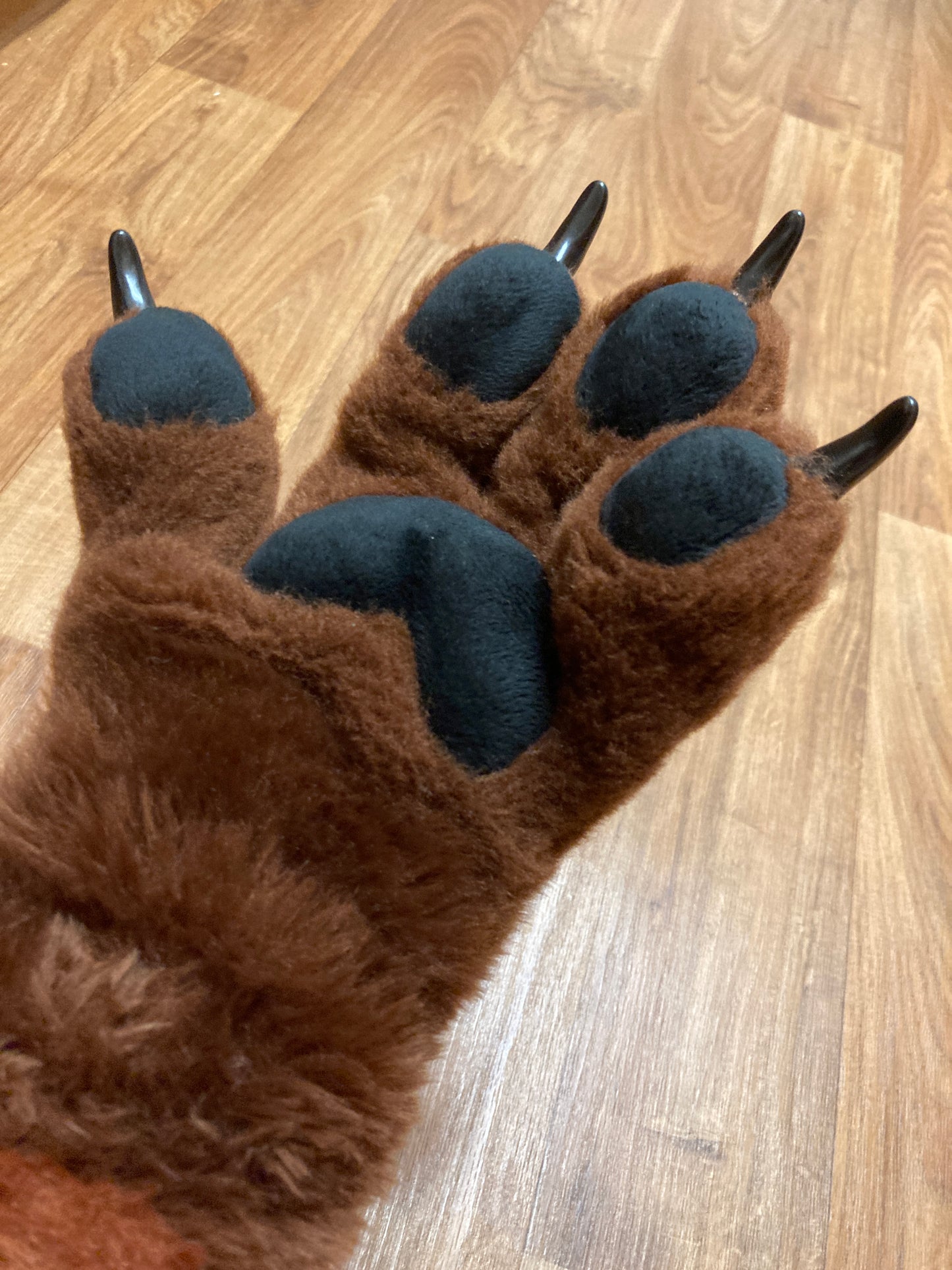 DIY Toony Slim four fingered Fox Paw PDF Pattern / ideal for a canine fursuit and cosplay